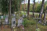 A templom mögötti temetõben szinte csak lengyel neveket lehet olvasni, a régmúlt idõben itt nem is éltek litvánok